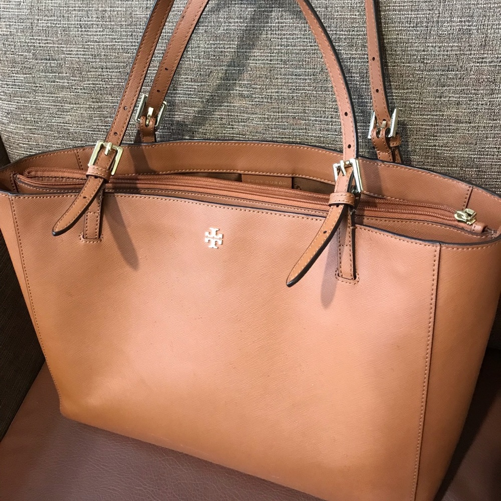 Tory Burch Robinson Leather Tote